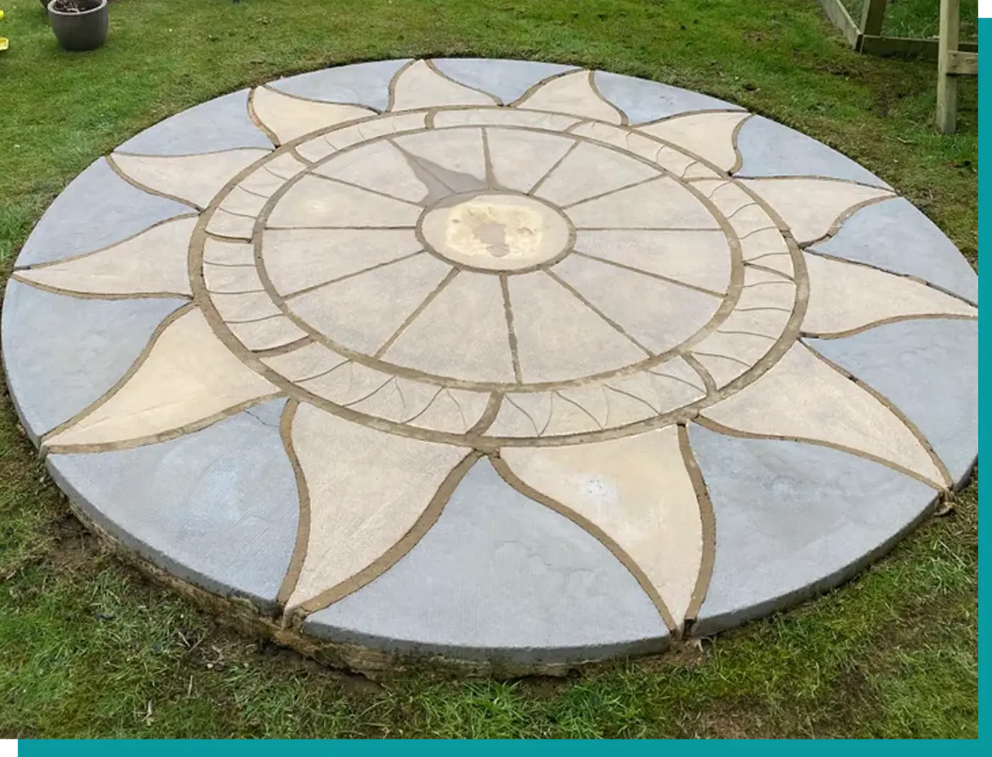New Forest Exterior Cleaning Ltd circular patio feature after cleaning